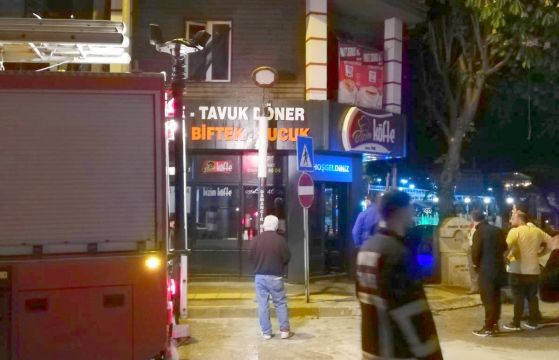 Osmancık'ta köfteci dükkanında yangın  paniği