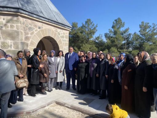  AK Parti Osmancık'ta Seçim Startını, Koyunbaba Türbesinde verdi 5