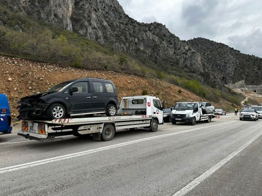  Kırkdilimde feci kaza 3 ölü, 2 yaralı 6