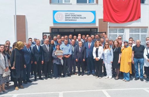  Milli Eğitim Bakanı Tekin, Şehit öğretmen Şenay Aybüke Yalçın'ı andı. 6