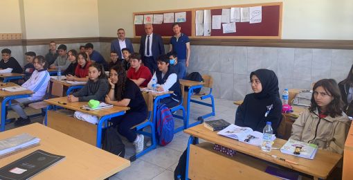  Osmancık İlçe Milli Eğitim Müdürü Makineci'den okul ziyareti