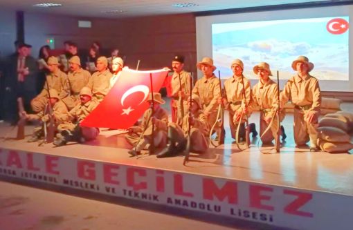  Osmancık'ta 18 Mart Şehitleri Anma Günü ve Çanakkale Zaferi'nin 109. Yılı Törenlerle Kutlandı 6 a 4