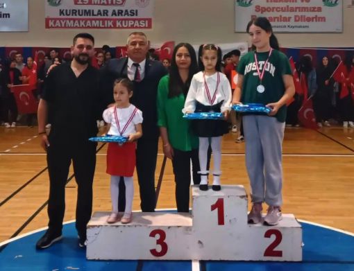  Osmancık'ta 105. yılında 19 Mayıs Atatürk’ü Anma Gençlik ve Spor Bayramı coşkuyla kutlandı 11