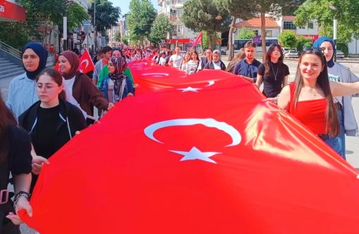  Osmancık'ta  105. yılında 19 Mayıs Atatürk’ü Anma Gençlik ve Spor Bayramı coşkuyla kutlandı 2