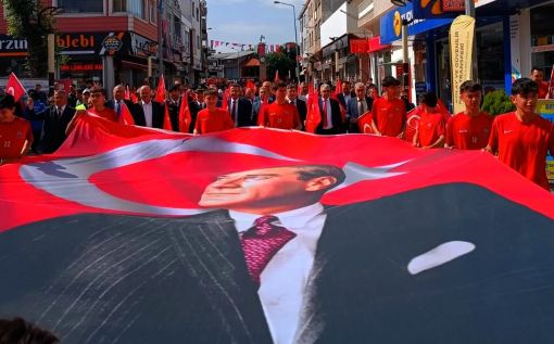  Osmancık'ta  105. yılında 19 Mayıs Atatürk’ü Anma Gençlik ve Spor Bayramı coşkuyla kutlandı 3