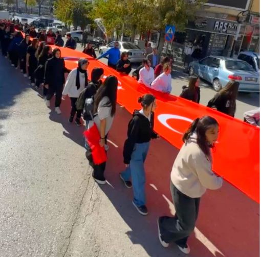  Osmancık'ta Cumhuriyet Bayramı Kutlamaları Kortej yürüyüşü ile başladı 4