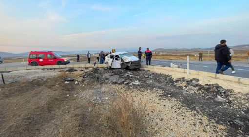  Osmancık'ta Otomobil ile Traktör çarpıştı 5 Yaralı 18