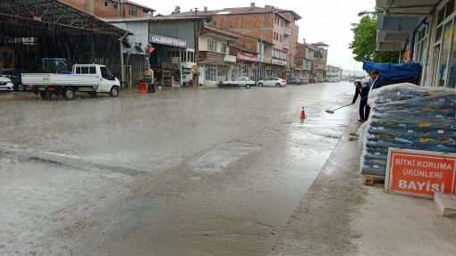  Osmancık’ta dolu yağışı etkili oldu 1