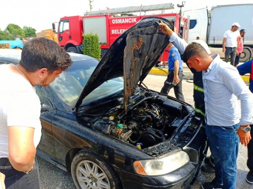  Osmancık’ta hareket halindeki otomobil  alev aldı 6